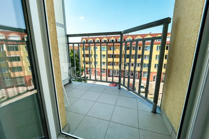 Pronájem bytu 1+kk, Odolena Voda, Pod Tvrzí, 42 m2