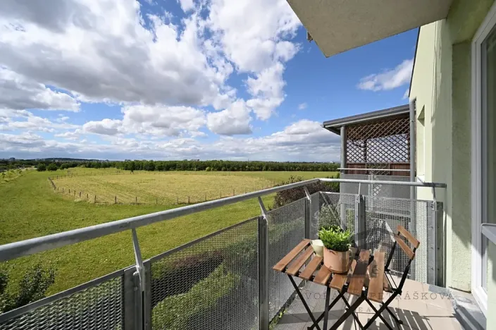 Pronájem bytu 2+kk, Praha - Kbely, Toužimská, 47 m2