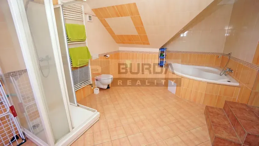 Pronájem bytu 2+kk, Neratovice, 60 m2