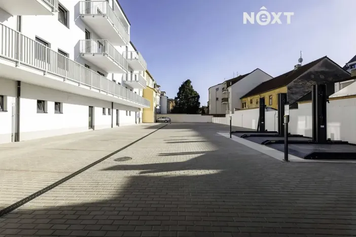Pronájem bytu 2+kk, České Budějovice, Nádražní, 47 m2