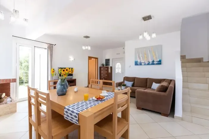 Prodej vily, Kournas, Řecko, 180 m2