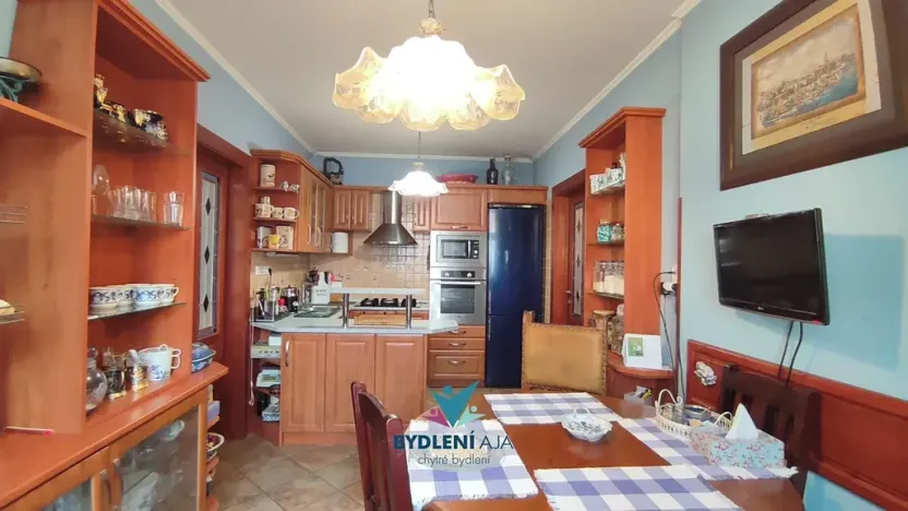 Prodej bytu 3+1, Teplice, U zámku, 100 m2