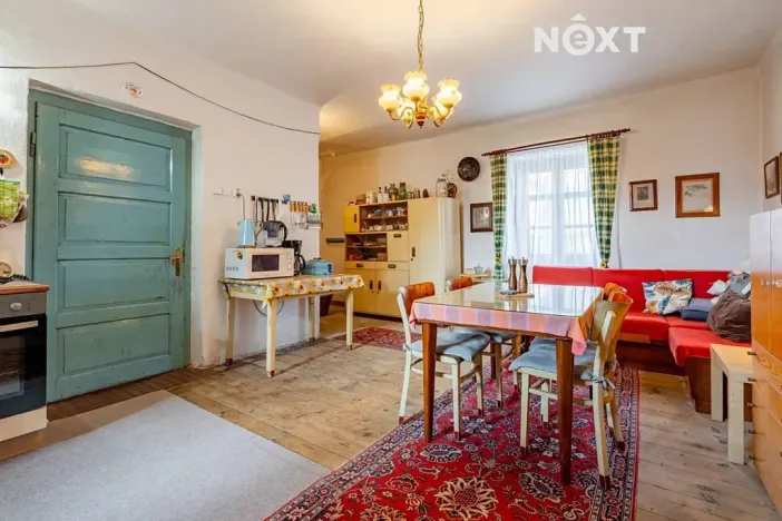 Prodej rodinného domu, Chrášťany, 560 m2