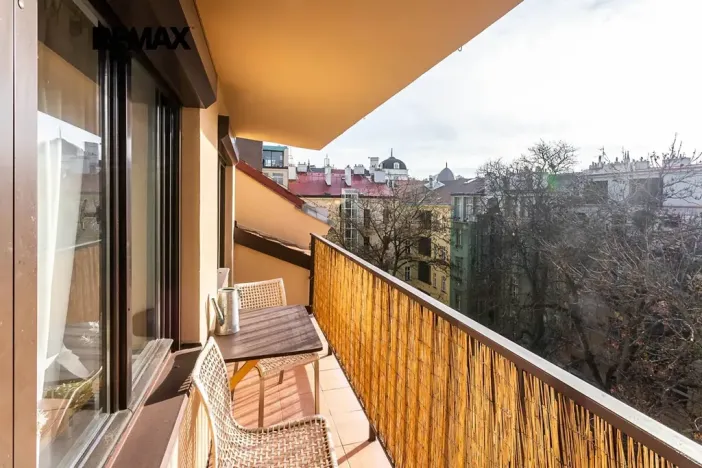 Pronájem bytu 2+kk, Praha - Vinohrady, Balbínova, 67 m2
