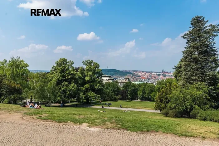 Pronájem bytu 2+kk, Praha - Vinohrady, Balbínova, 67 m2