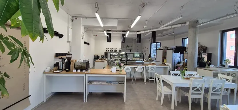 Pronájem bytu 2+kk, Praha - Modřany, Komořanská, 50 m2