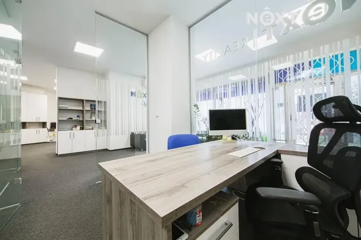 Pronájem kanceláře, Brno, Křídlovická, 115 m2