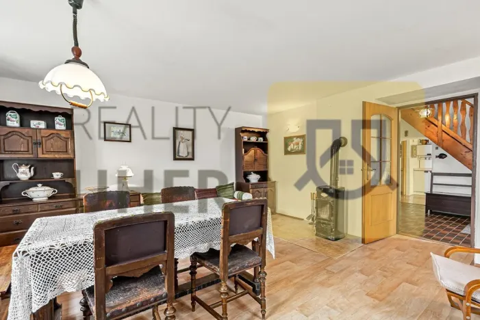 Prodej rodinného domu, Lhotka, 184 m2