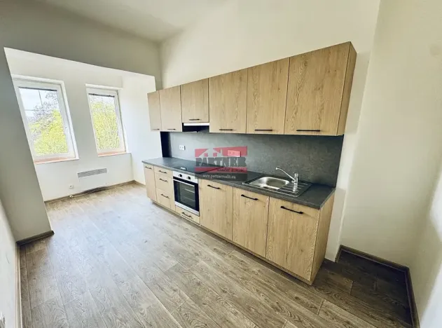 Pronájem bytu 2+1, Tábor, 58 m2