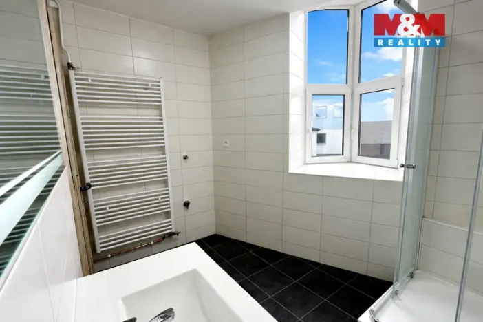 Pronájem kanceláře, Hlučín, Ostravská, 86 m2