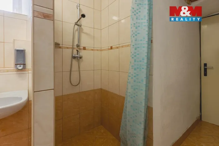 Prodej rodinného domu, Zavlekov, 183 m2