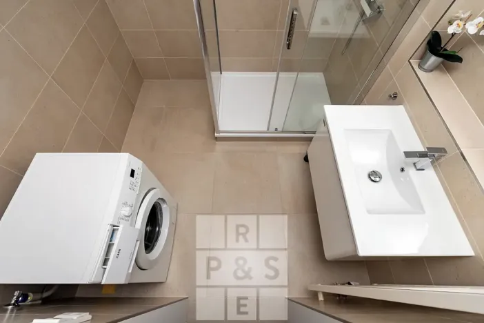 Pronájem bytu 2+kk, Praha - Vysočany, Jana Přibíka, 62 m2