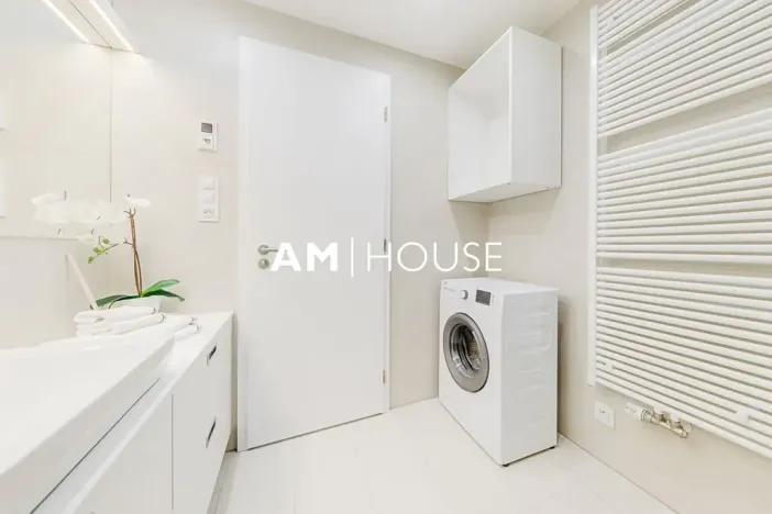 Pronájem bytu 2+kk, Praha - Strašnice, Zvěřinova, 50 m2