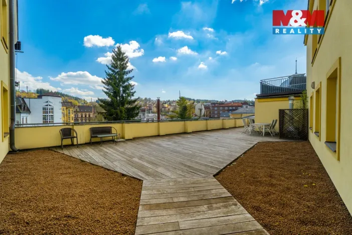 Prodej bytu 1+kk, Jablonec nad Nisou, Anenské náměstí, 20 m2