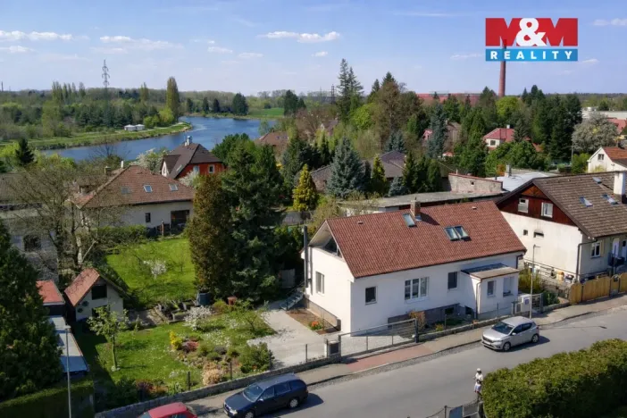 Prodej rodinného domu, Káraný, K Přívozu, 147 m2