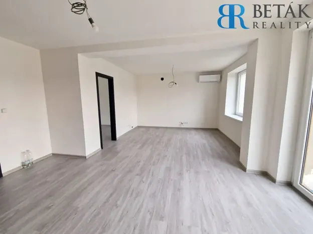 Prodej rodinného domu, Radslavice, Na Návsi, 160 m2