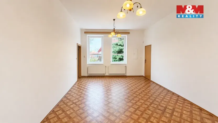 Pronájem atypického bytu, Lenešice, 171 m2