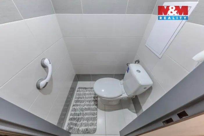 Prodej bytu 2+1, Jílové, Oblouková, 63 m2