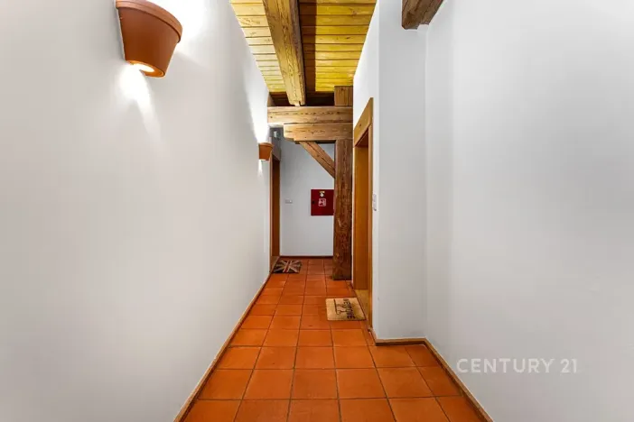 Prodej atypického bytu, Praha - Troja, Povltavská, 86 m2