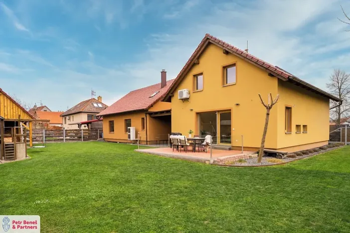 Prodej rodinného domu, Kněževes, Libušina, 128 m2