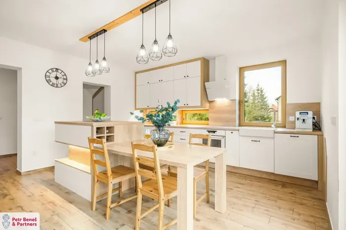 Prodej rodinného domu, Kněževes, Libušina, 128 m2