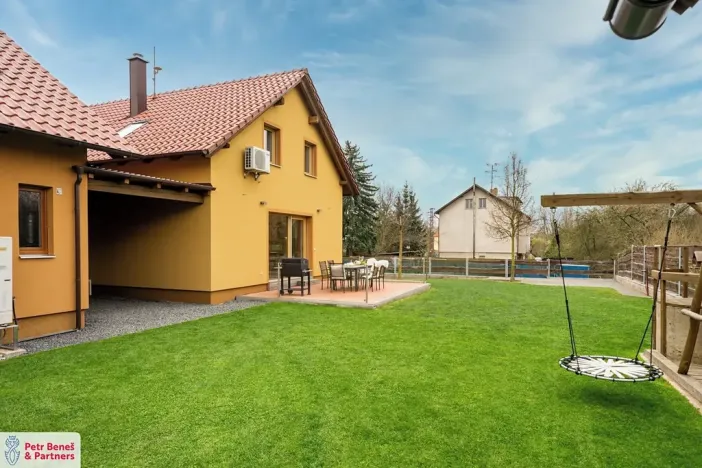Prodej rodinného domu, Kněževes, Libušina, 128 m2