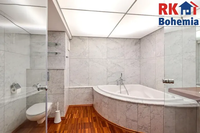 Pronájem bytu 2+1, Praha - Zbraslav, Jaromíra Vejvody, 75 m2