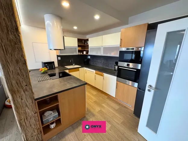 Prodej bytu 3+kk, Holubice, 87 m2