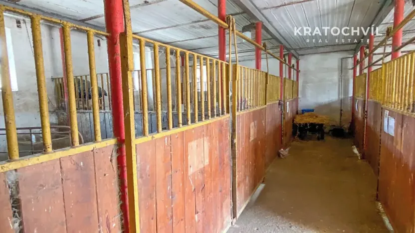 Prodej zemědělského objektu, Úmyslovice, 400 m2