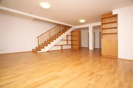 Pronájem bytu 5+1, Praha - Smíchov, Štefánikova, 168 m2