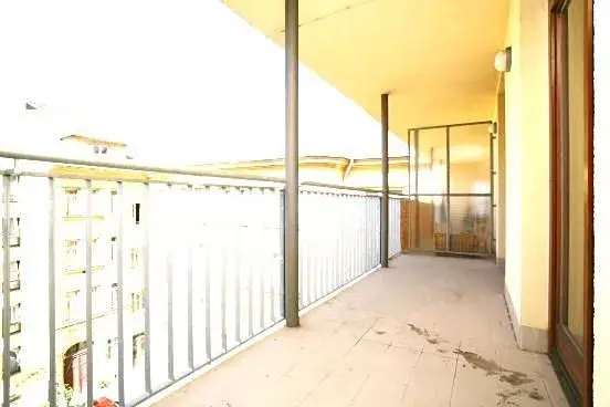 Pronájem kanceláře, Praha - Smíchov, Štefánikova, 168 m2