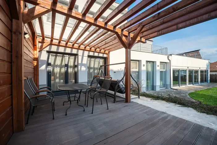 Prodej rodinného domu, Zlín, U Hřiště, 415 m2