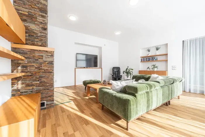 Prodej rodinného domu, Zlín, U Hřiště, 415 m2