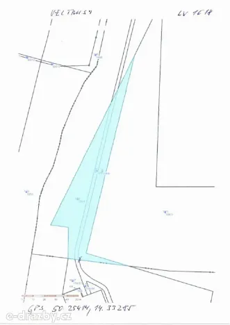 Dražba pozemku, Veltrusy, 3560 m2