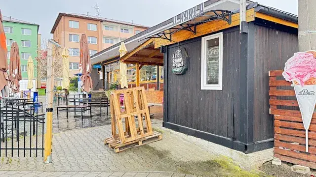 Pronájem obchodního prostoru, Hulín, Višňovce, 402 m2