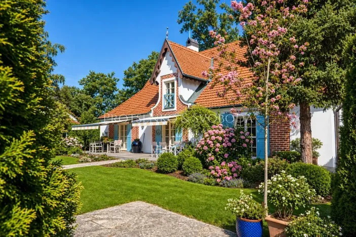 Prodej chalupy, Hluboká nad Vltavou, Ve Školkách, 351 m2