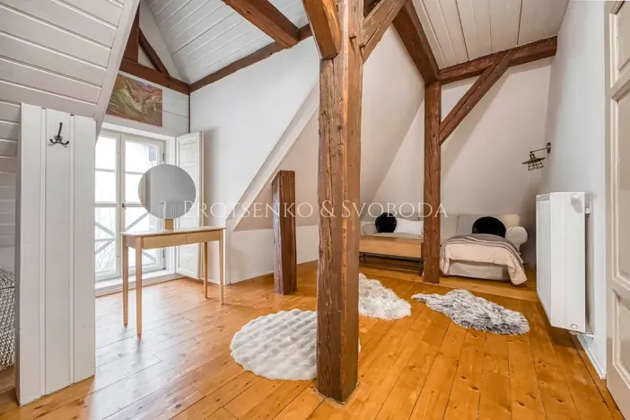 Prodej chalupy, Hluboká nad Vltavou, Ve Školkách, 351 m2