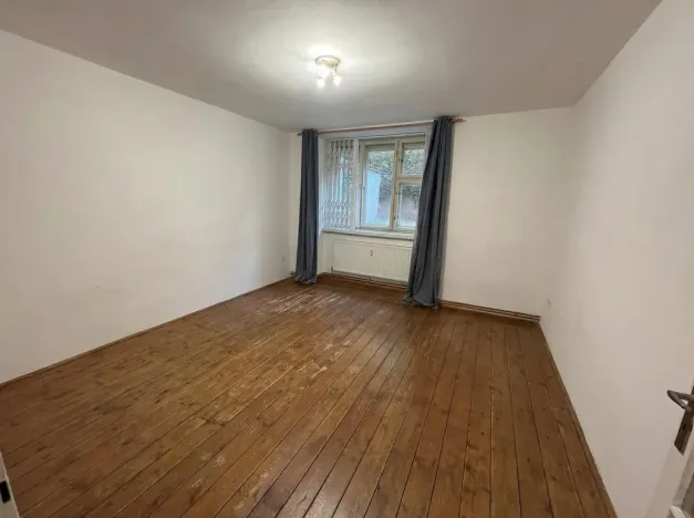 Prodej bytu 1+kk, Praha - Bubeneč, Zelená, 26 m2