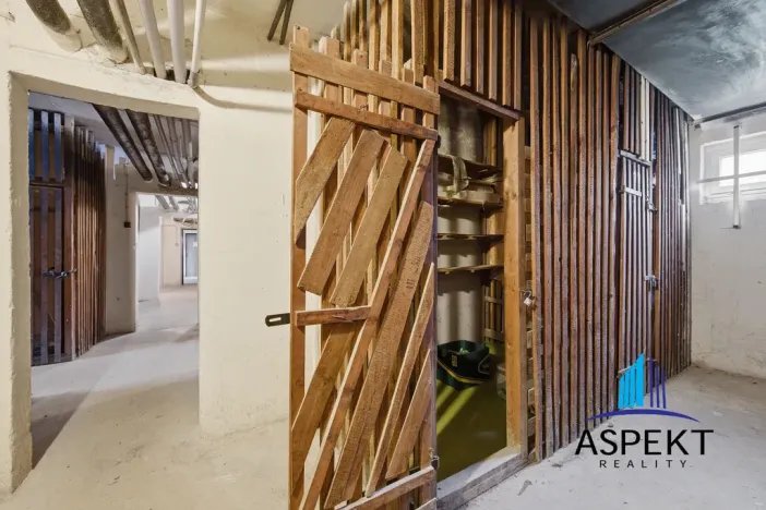 Prodej bytu 2+1, Praha - Malešice, Káranská, 53 m2