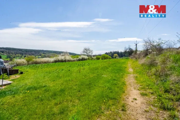 Prodej pozemku pro bydlení, Týn nad Vltavou - Hněvkovice na levém břehu Vltavy, 1869 m2