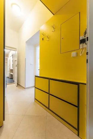 Pronájem bytu 2+kk, Praha - Vinohrady, náměstí Jiřího z Lobkovic, 43 m2