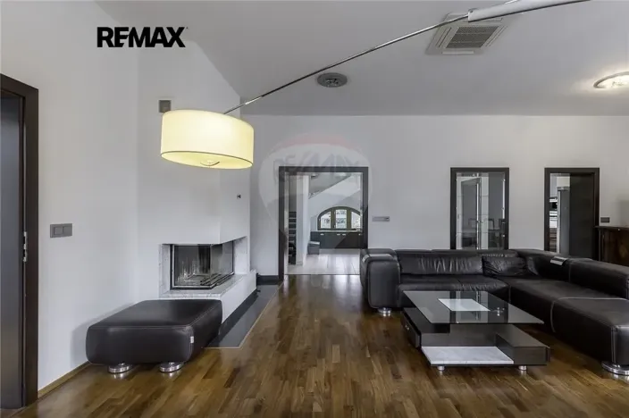 Prodej vily, Příbor, Masarykova, 860 m2