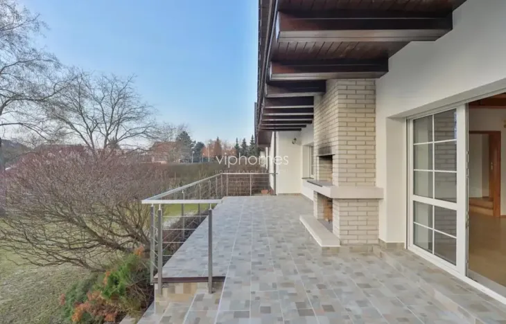 Pronájem vily, Průhonice, Sadová, 350 m2