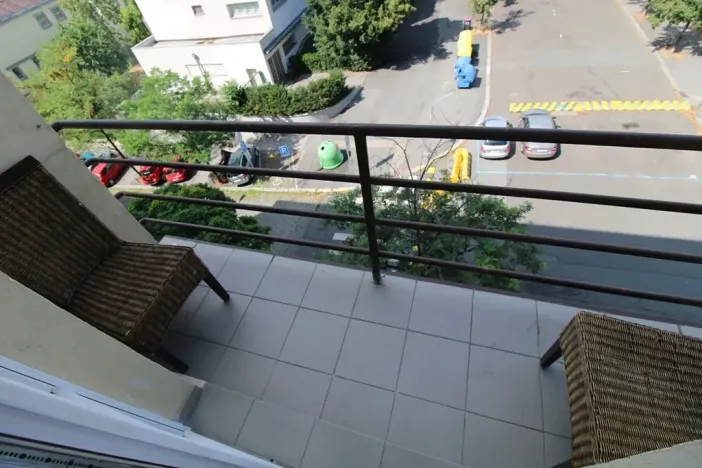 Pronájem bytu 2+1, Praha - Vinohrady, náměstí Jiřího z Lobkovic, 61 m2