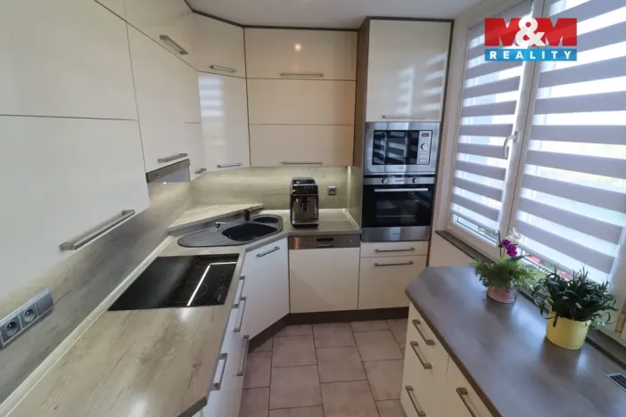 Prodej bytu 2+1, Postoloprty, Dvořákova, 60 m2