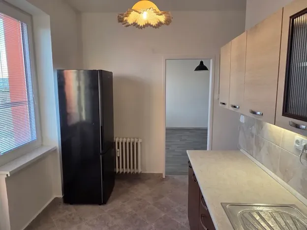 Pronájem bytu 2+1, Hradec Králové, třída SNP, 56 m2