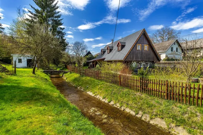 Prodej chaty, Slatina nad Úpou, 202 m2