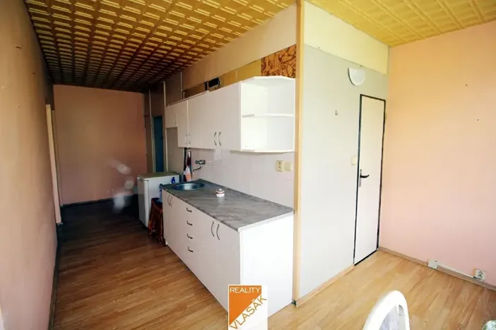 Prodej bytu 2+1, Klášterec nad Ohří, Jana Ámose Komenského, 68 m2