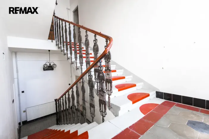 Prodej obchodního prostoru, Kolín - Kolín V, Ovčárecká, 554 m2