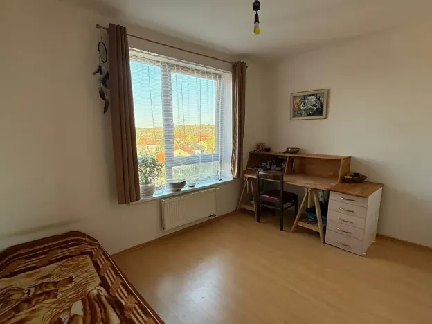 Pronájem bytu 2+kk, Roztoky, Tyršovo nám., 42 m2